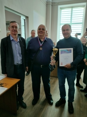 В минувшие выходные в рамках Спартакиады сотрудников органов государственной власти Кемеровской области – Кузбасса, проходили соревнования по шахматам В минувшие выходные в рамках Спартакиады сотрудников органов государственной власти Кемеровской области – Кузбасса, проходили соревнования по шахматам